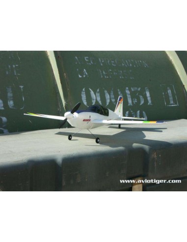 Avion FALCO 300 M2 - LCDP - Radiocommande.fr