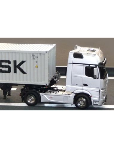 Modelisme radiocommandé, Camion Mercedes Benz Actros 1851