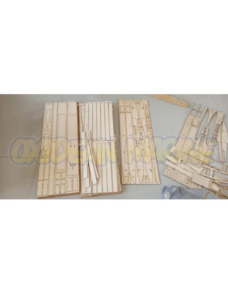 Bateau rc off-shore Oxidean Marine Oxi-Digger RTR Gréement en bois RC Bateau