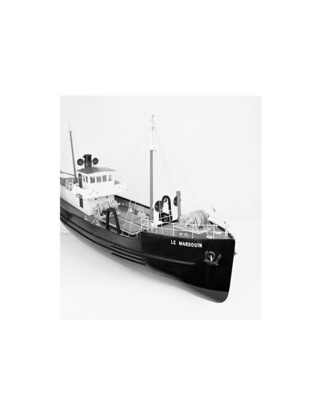 Bateau radiocommandé Le Marsouin - Chalutier à vapeur