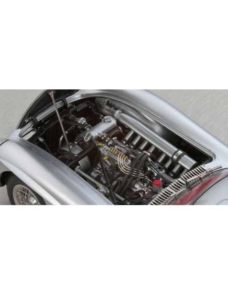 Voiture de collection CMC Mercedes-Benz 300 SLR Coupé, 1955, intérieur rouge
