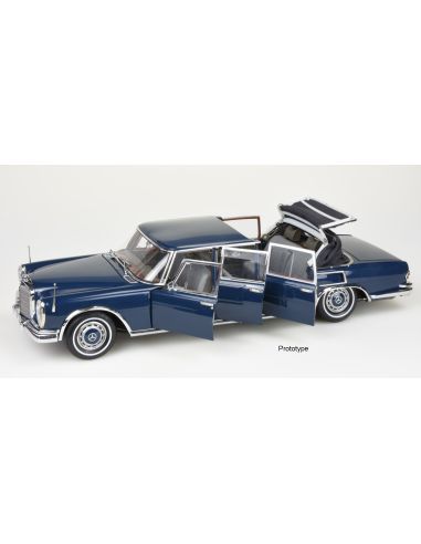 Voiture de collection CMC Mercedes-Benz 600 Pullman (W100) Landaulet avec softtop fonctionnel