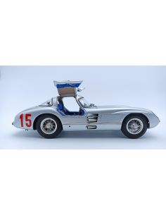 Voiture de collection CMC Mercedes-Benz 300 SLR Coupé, Grand Prix de Suède 1955, 15 Edition limitée à 1 000 pièces 2