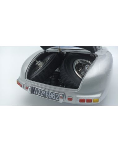 Voiture de collection CMC Mercedes-Benz 300 SLR Coupé, RAC Tourist Trophy 1955, T1