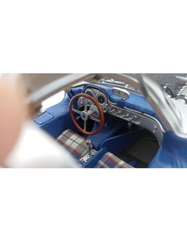 Voiture de collection CMC Mercedes-Benz 300 SLR Coupé, RAC Tourist Trophy 1955, T1