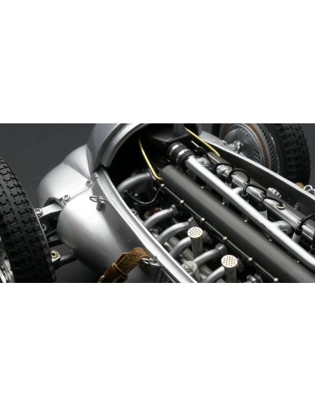 Voiture de collection CMC Mercedes-Benz W 125, Donington GP, 2 Lang Édition limitée 1000 pièces.T1