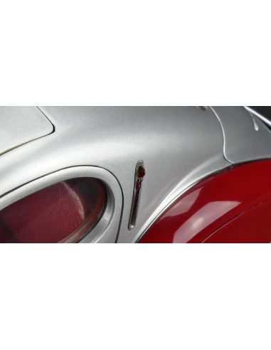 Voiture de collection CMC Talbot-Lago Coupé T150 C-SS Figoni & Falaschi "Teardrop", 1937-39 argent / rouge Édition limitée 1500 