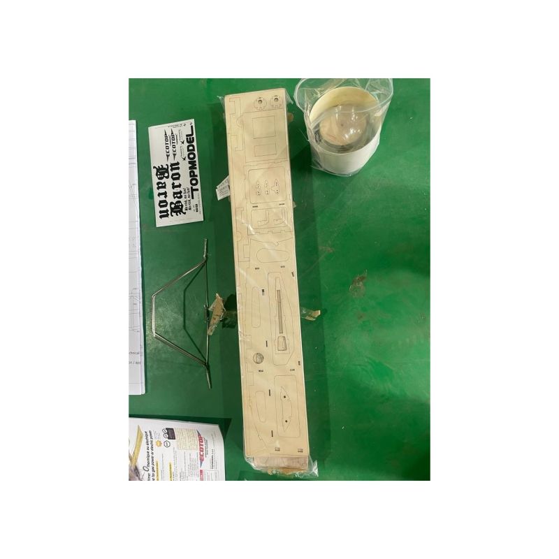 Kit à construire Ecotop Baron - ARF env.1,57m
