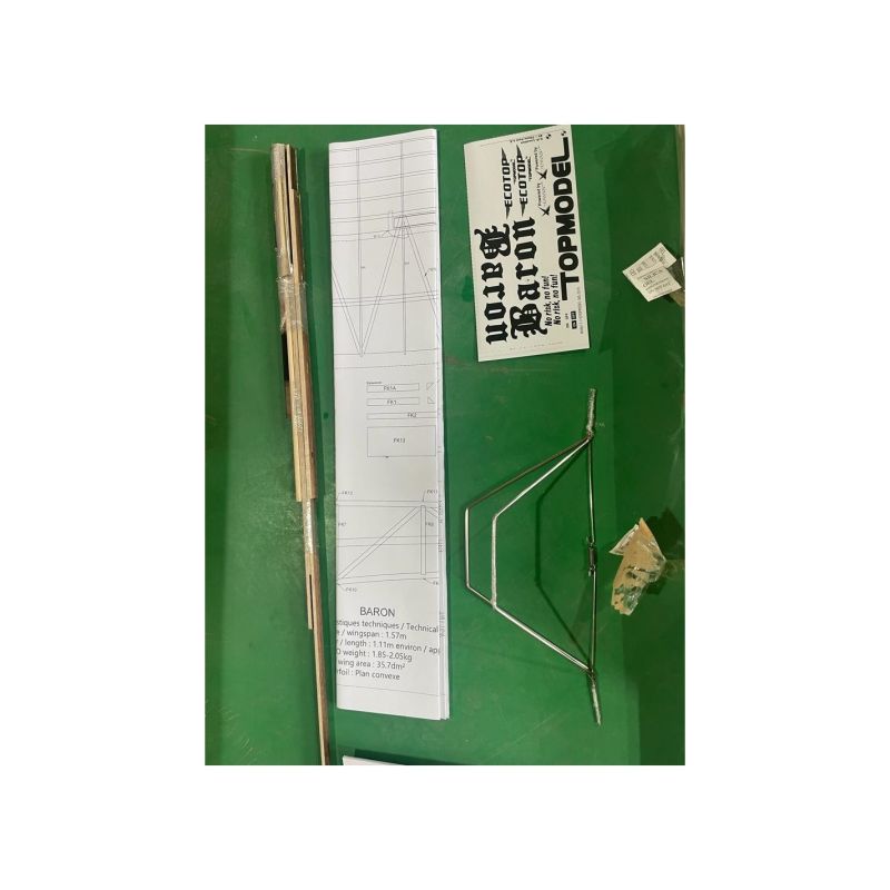 Kit à construire Ecotop Baron - ARF env.1,57m