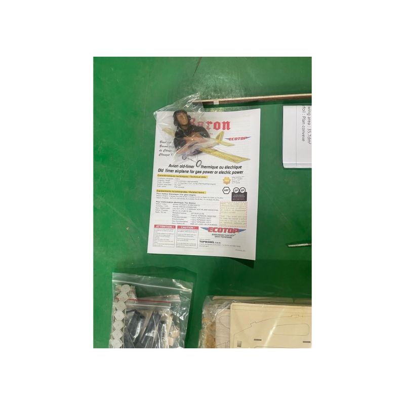 Kit à construire Ecotop Baron - ARF env.1,57m