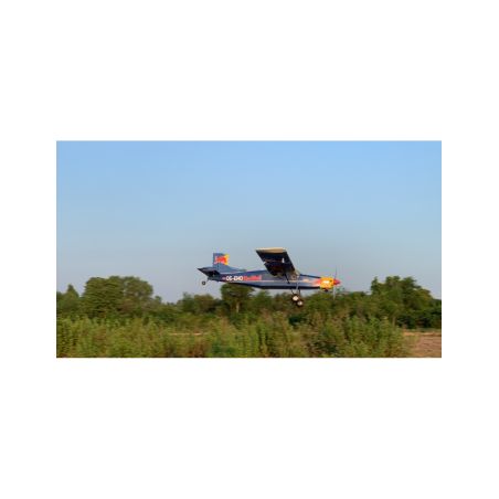 Avion VQ Model Pilatus PC-6 -90 size EP-GP - version Reb Bull