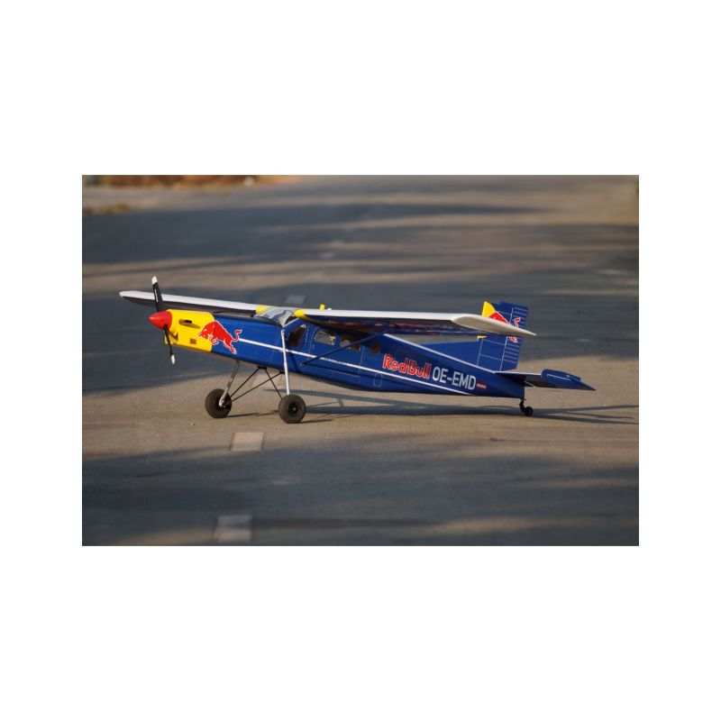 Avion VQ Model Pilatus PC-6 -90 size EP-GP - version Reb Bull