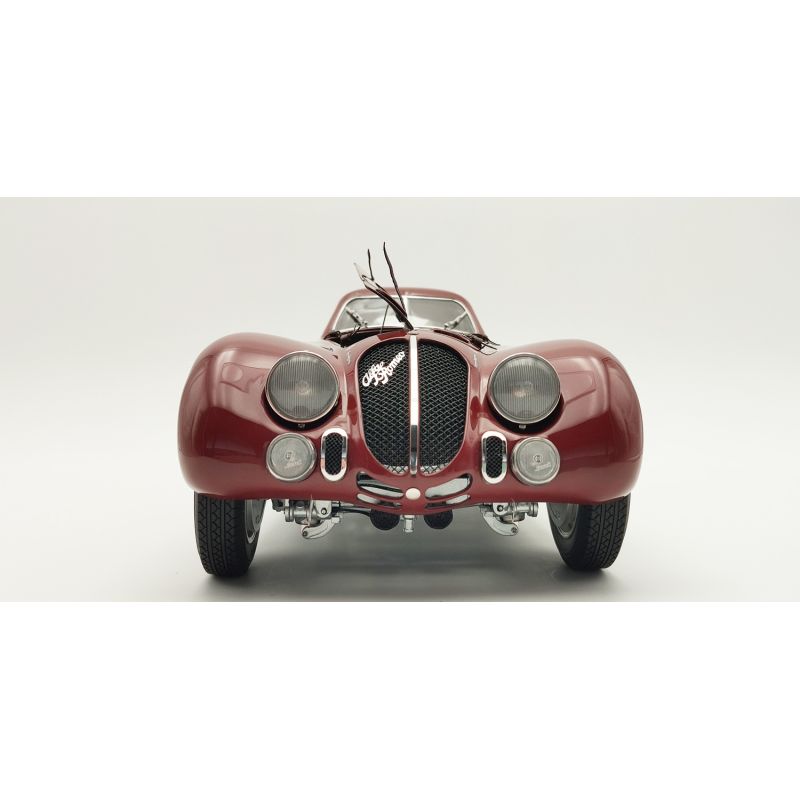 CMC Alfa-Romeo 8C 2900 B Speciale Touring Coupe | Ventedemodelisme.fr