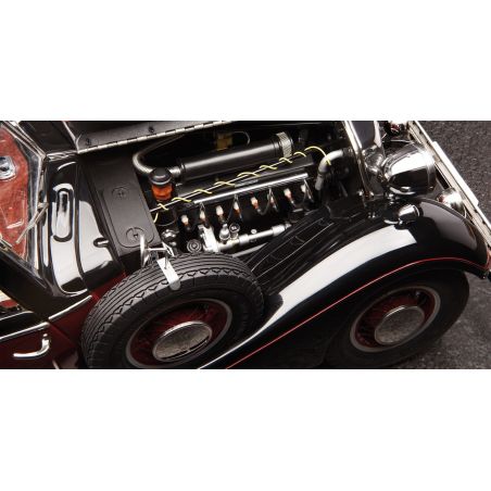 CMC Horch 853, 1937 rouge/noir | Ventedemodelisme.fr