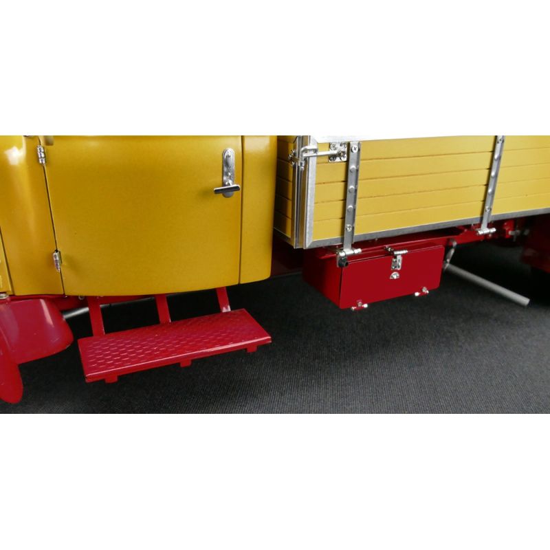 CMC Mercedes-Benz LO 2750 Platform Truck, 1933-1936