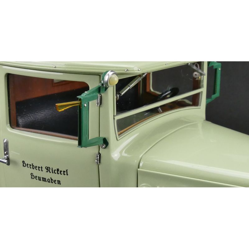 CMC Mercedes-Benz Lo 2750 Truck with tarpaulin, 1933-1936