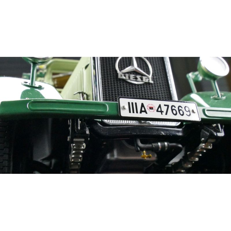 CMC Mercedes-Benz Lo 2750 Truck with tarpaulin, 1933-1936