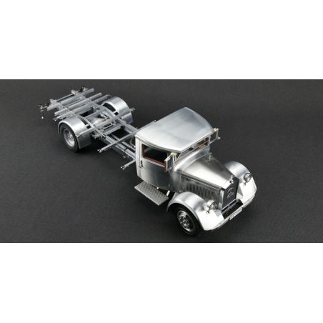 CMC Mercedes-Benz LO 2750 Truck Clear-Finish Version, 1933-1936