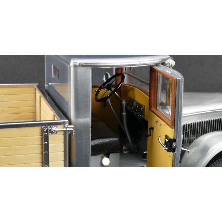 CMC Mercedes-Benz LO 2750 Truck Clear-Finish Version, 1933-1936