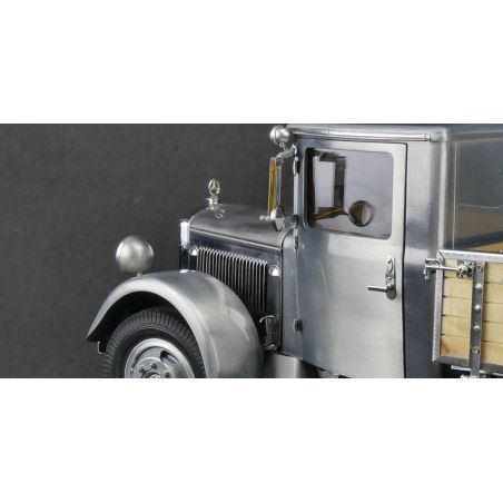 CMC Mercedes-Benz LO 2750 Truck Clear-Finish Version, 1933-1936
