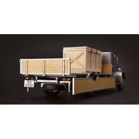 CMC Mercedes-Benz LO 2750 Truck Clear-Finish Version, 1933-1936