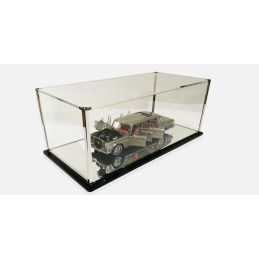 Showcase for Race-Car-Transporter/Truck-models and CMC Mercedes 600 Pullman models in 1:18 and car models in scale 1:12 2