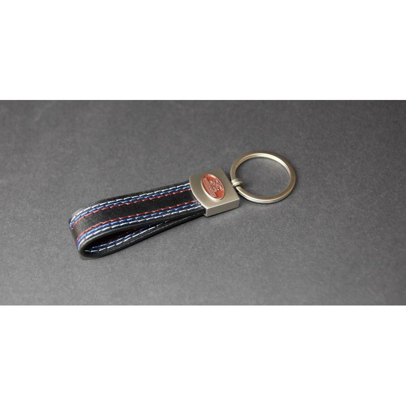 Key fob in style-leather with decorative stitching