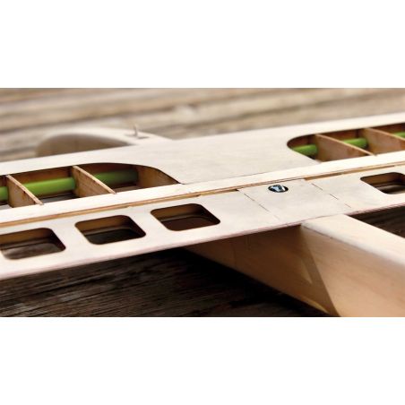 Robbe Modellsport Slider Q Modèle de planeur haute performance à 4 volets, kit en bois contreplaqué/balsa « Made in Austria »
