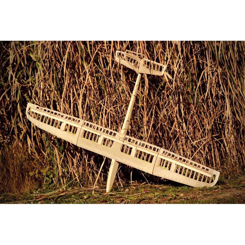 Robbe Modellsport Slider Q Modèle de planeur haute performance à 4 volets, kit en bois contreplaqué/balsa « Made in Austria »