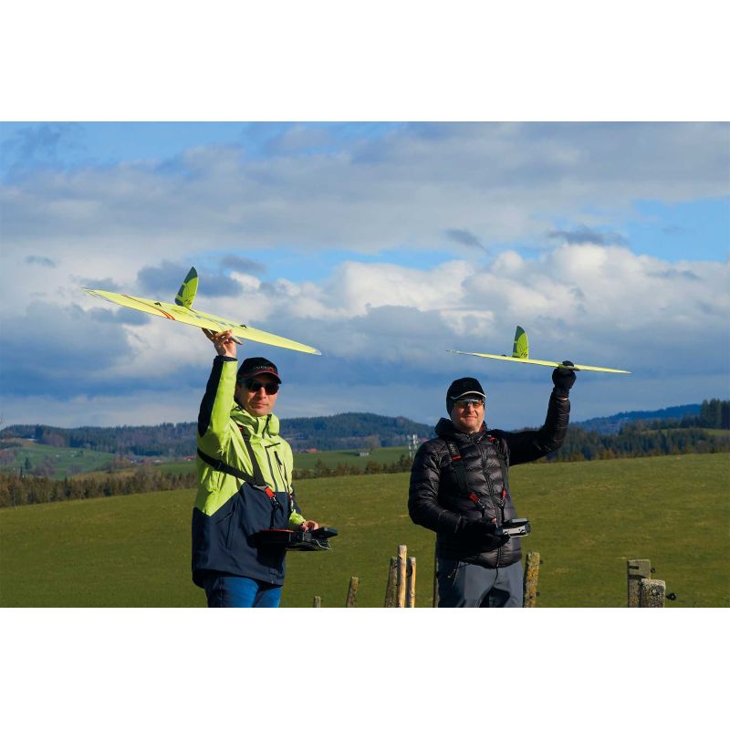 Robbe Modellsport VAYU kit en bois pour modèle d’aile volante en contreplaqué innovant