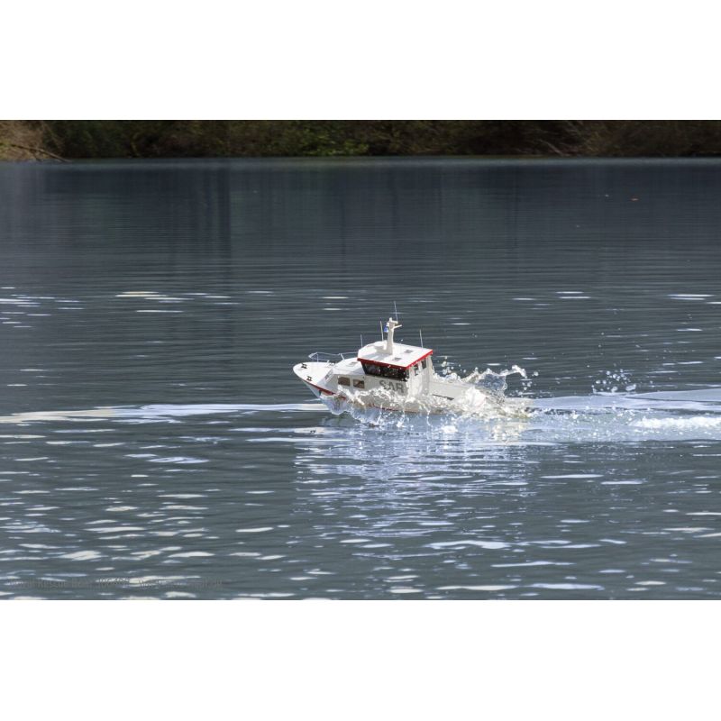 Bateau de sauvetage naval