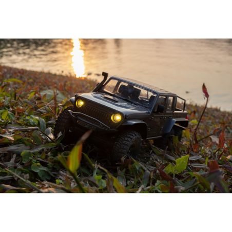 1/18 Cheyenne 6x6 scaler RTR car kit