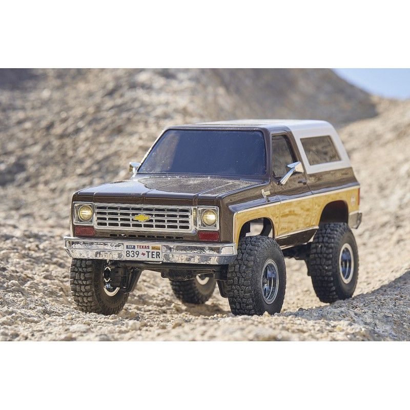 1/24 Chevrolet K5 blazer FCX24 Crawler RTR kit - Brown | Ventedemodelisme.fr
