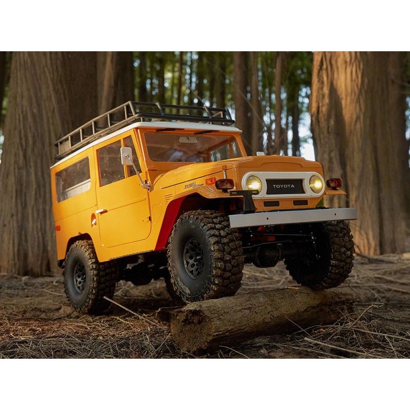 1/10 Toyota Land cruiser FJ40 scaler ARTR kit (RS version) - Yellow | Ventedemodelisme.fr