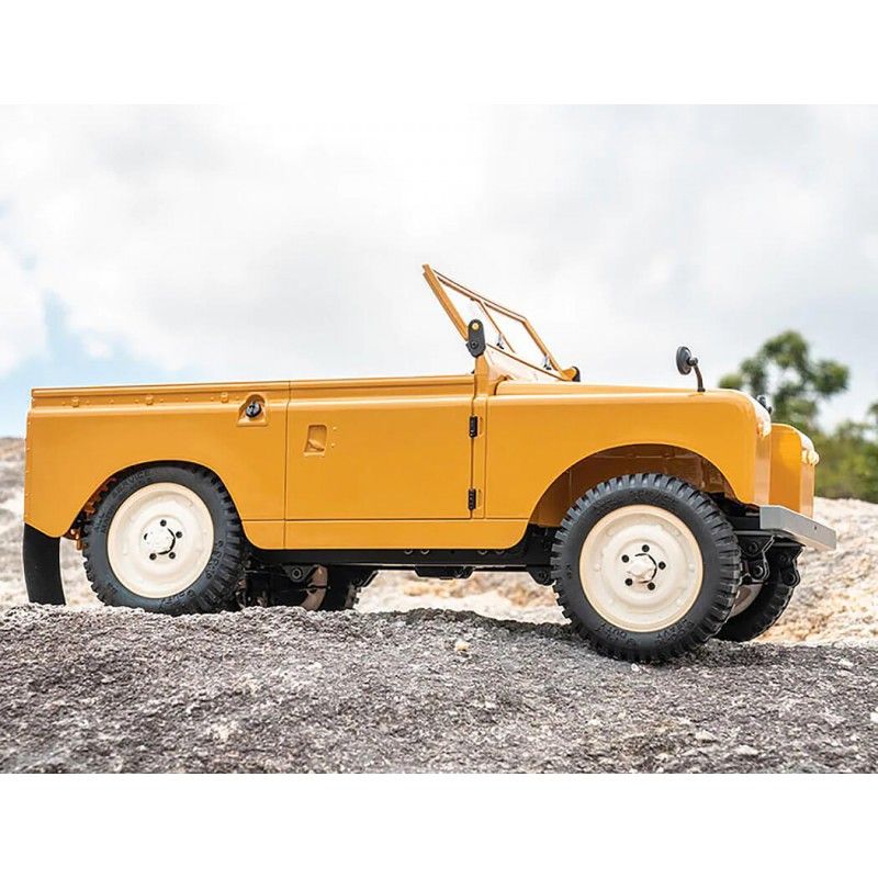 1/12 Land Rover Series II scaler RTR car kit - Yellow | Ventedemodelisme.fr