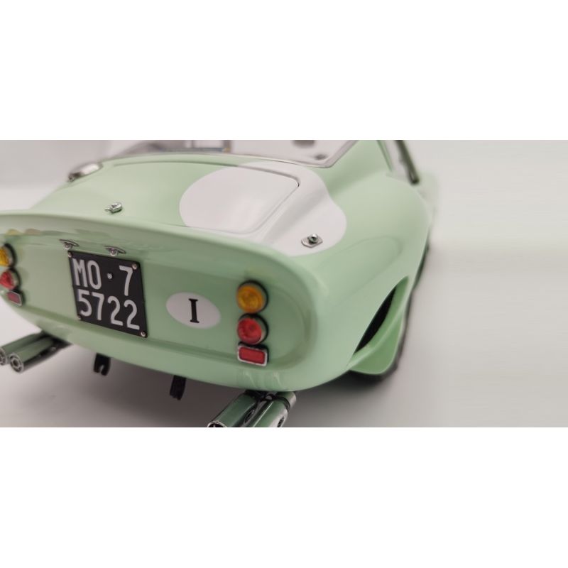 Voiture de collection CMC Ferrari 250 GTO, Goodwood 1962, 15 Stirling Moss Team/Irlande Édition limitée 2200 pièces.