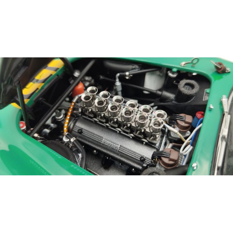 Voiture de collection CMC Ferrari 250 GTO,Tour de France 1962,Piper/Margulies, 153 Édition limitée 2200 pièces.