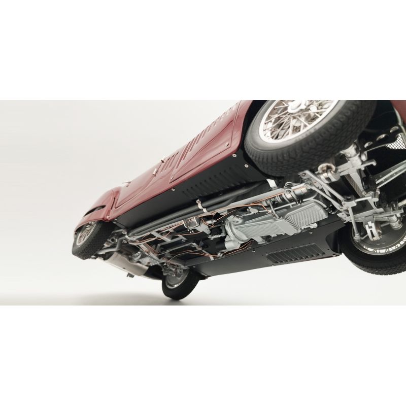 CMC Alfa-Romeo 8C 2900 B Speciale Touring Coupe | Ventedemodelisme.fr