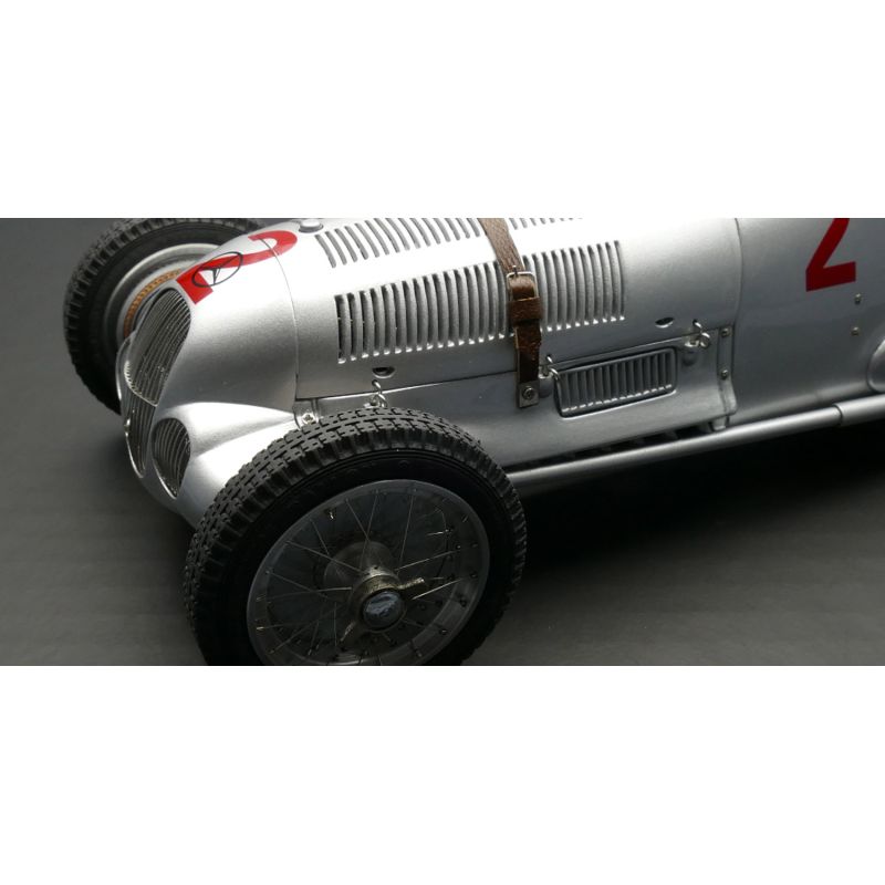 CMC Mercedes-Benz W 125, 1937 GP Donington, n°4 Seaman