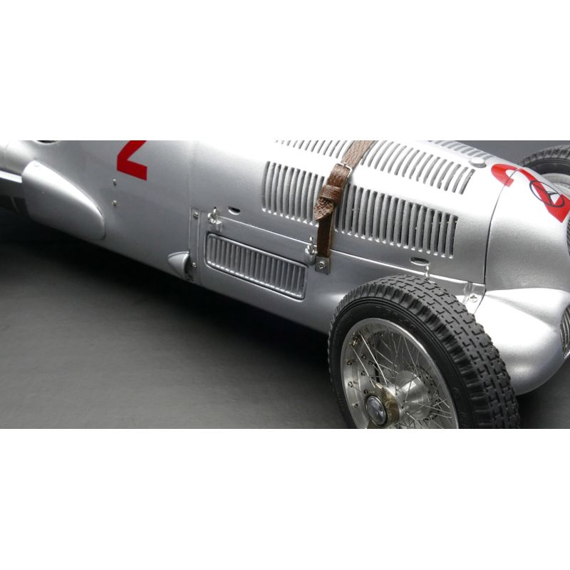 CMC Mercedes-Benz W 125, 1937 GP Donington, n°4 Seaman