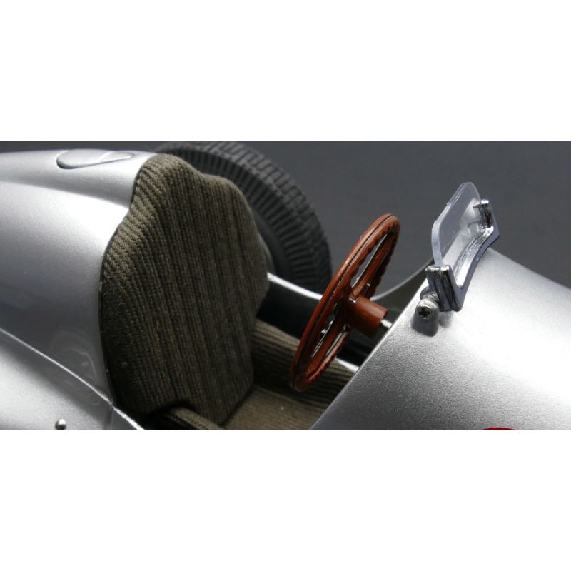 CMC Mercedes-Benz W 125, 1937 GP Donington, n°4 Seaman