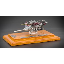 CMC Maserati Birdcage Tipo 61, Engine with Showcase 2