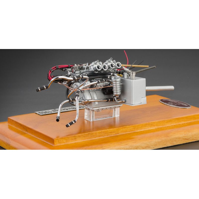 CMC Maserati Birdcage Tipo 61, Engine with Showcase