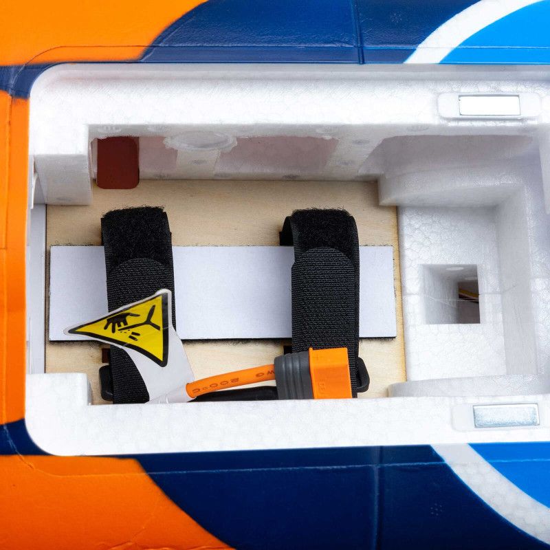 Avion E-flite 330 SC 3D BNF Basic avec AS3X et Safe env.1.30m