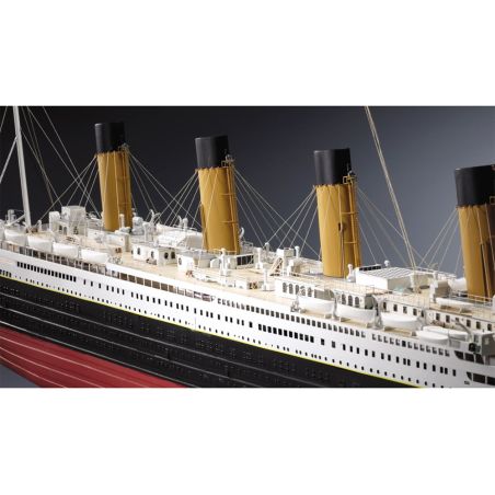 RMS Titanic 1912