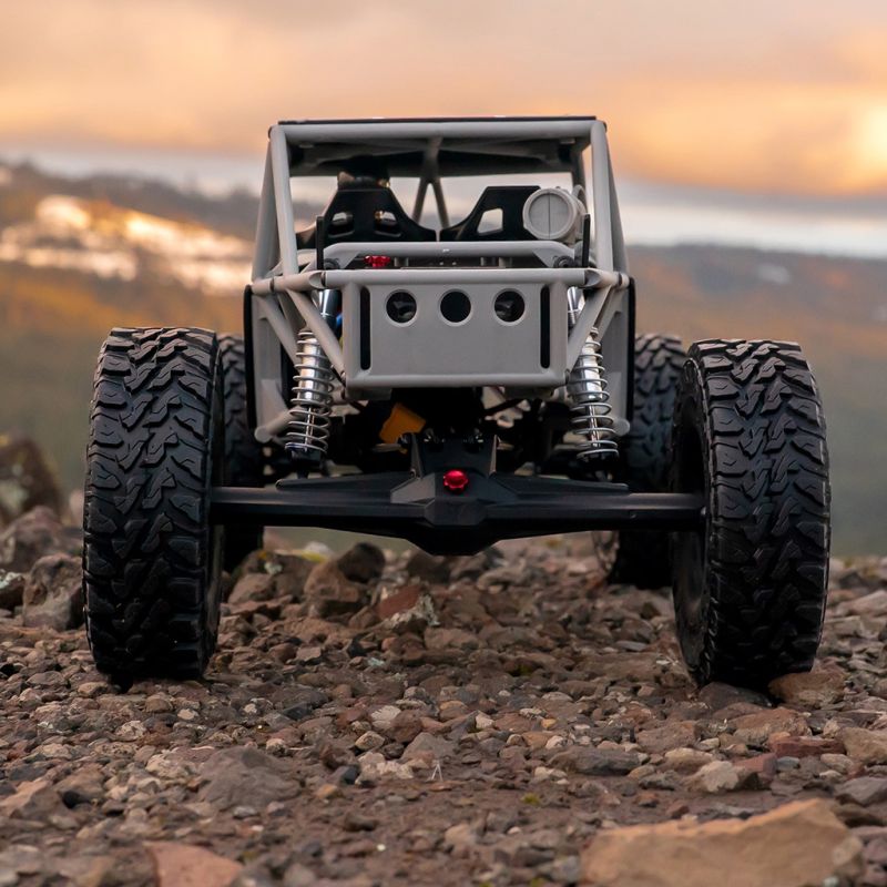 Voiture Vanquish H10 Optic RTR - Yokohama