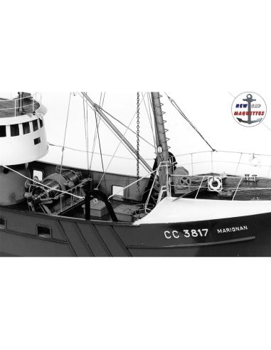 Bateau chalutier Maquette navigante Le Marignan construction bois