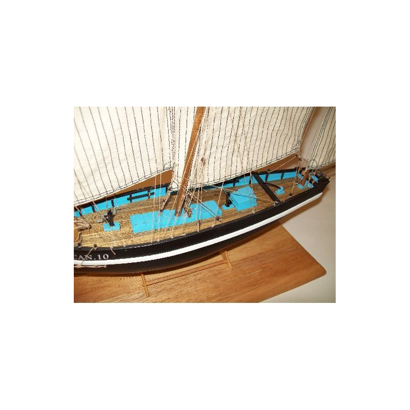 Bateau Bisquine de Cancale 1908 - PETREL