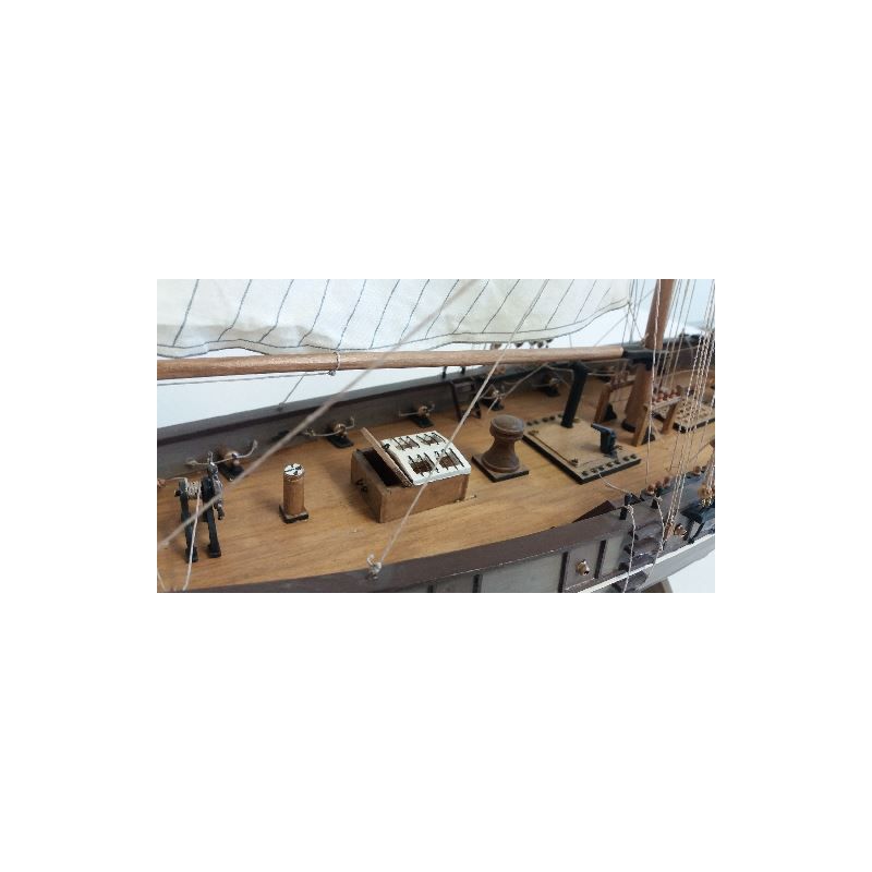 Bateau Côtre armé 1815 - FAUCON | Ventedemodelisme.fr