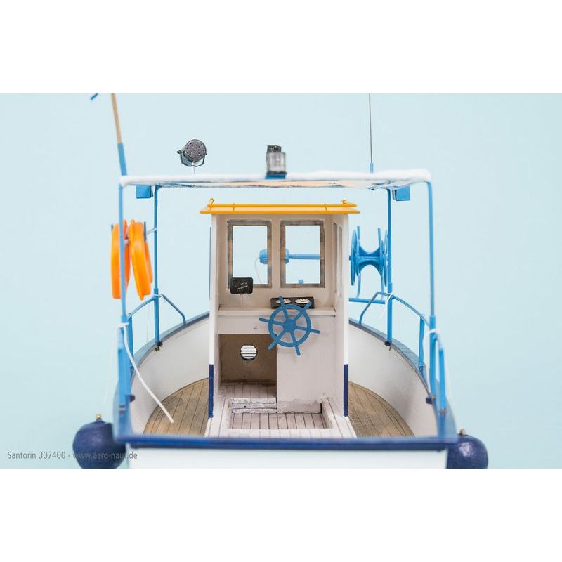 Bateau de pêche Santorin